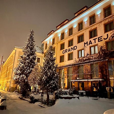 Hotel & Penzion Grand Matej Banska Stiavnica Luaran gambar