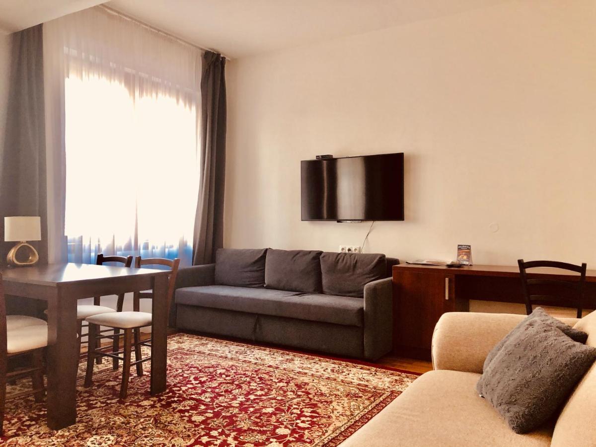 Hotel & Penzion Grand Matej Banska Stiavnica Luaran gambar